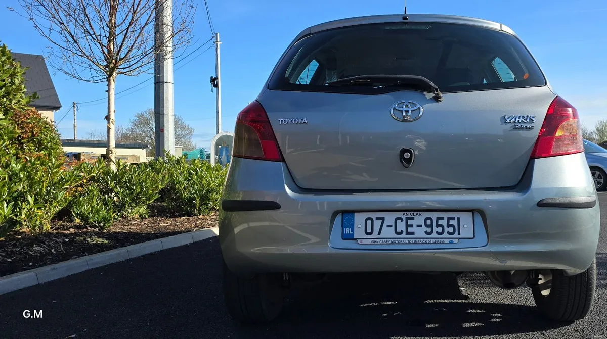 Toyota Yaris 2007 - Image 4