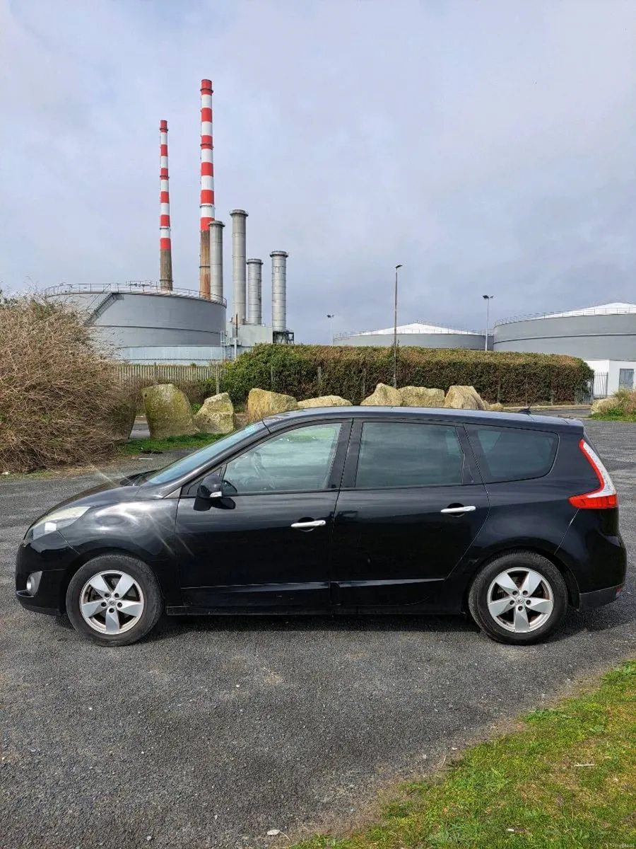 Renault Grand Scenic Tom Tom 1.5dci 7seats - Image 3