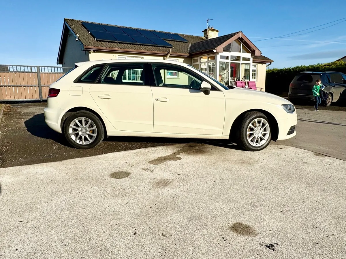 142 AUDI A3 NCT 03/27 DIESEL - Image 2