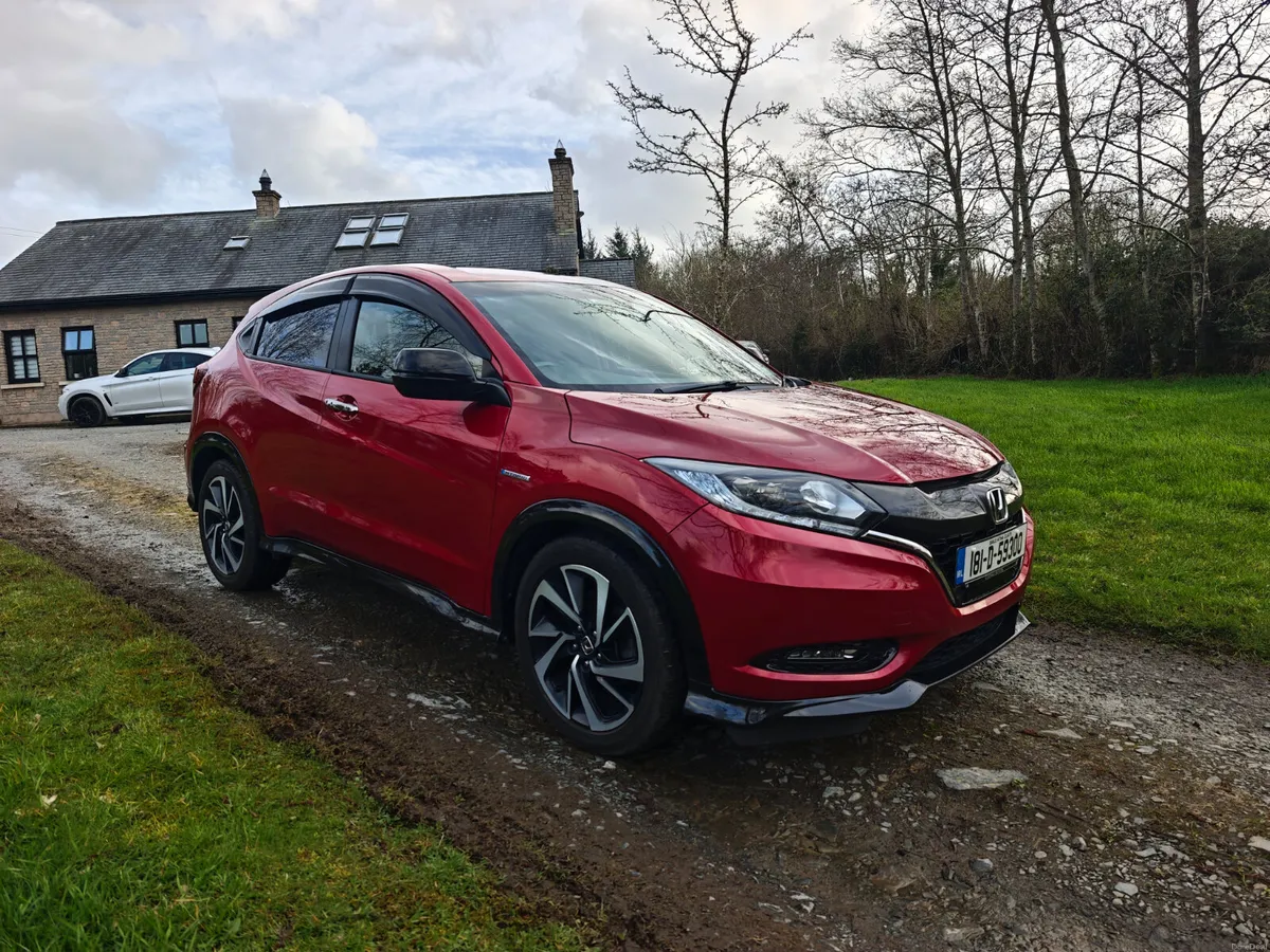 Honda Vezel  HYBRID RS EDITION  Low mileage - Image 1