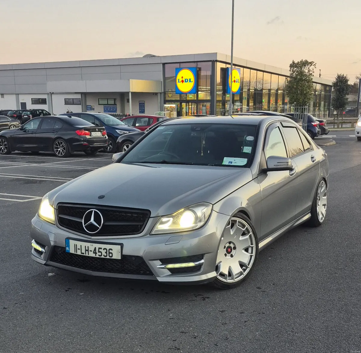 2011 mercedes C class 200 amg  nct & tax. - Image 1