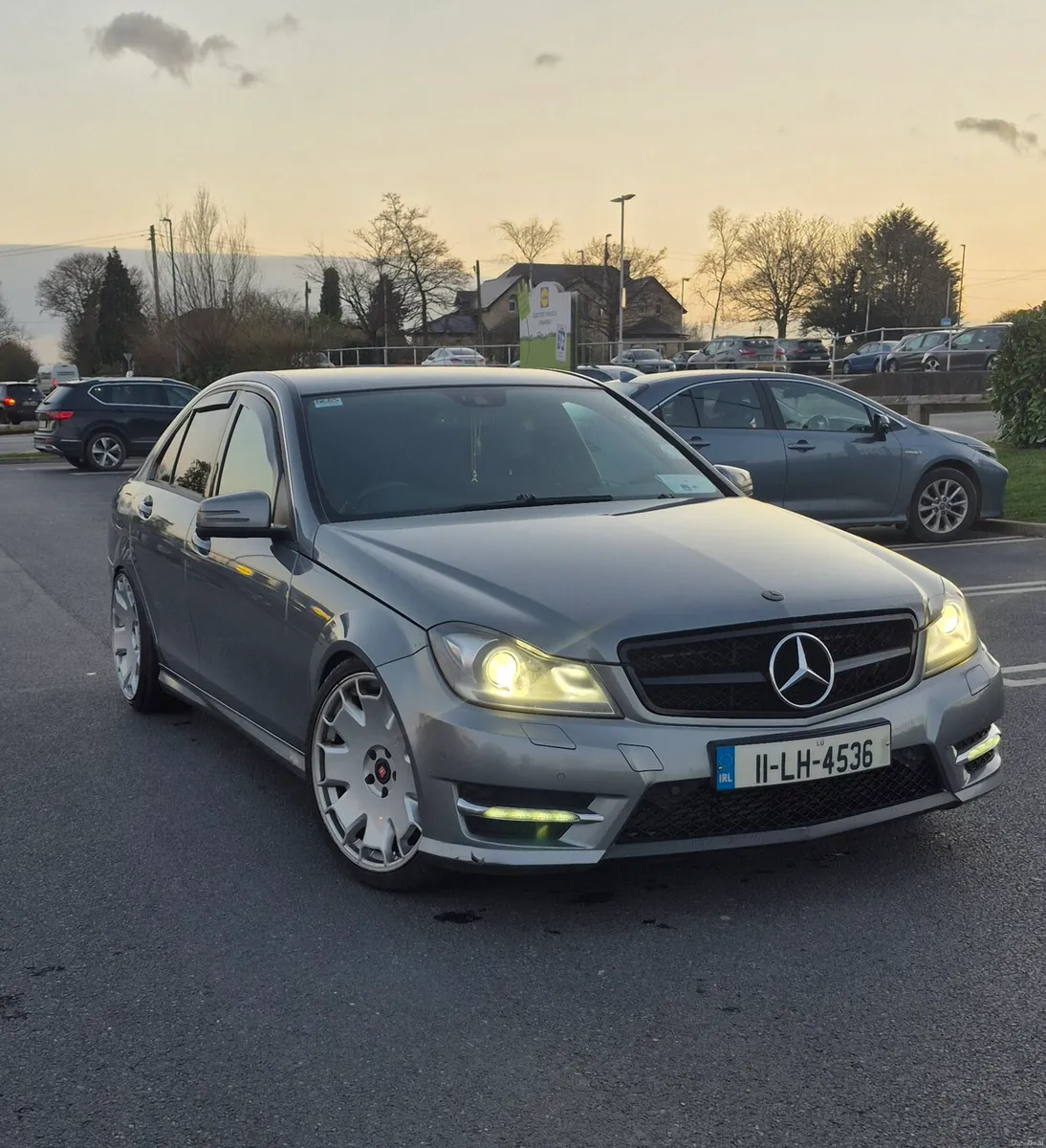 2011 mercedes C class 200 amg  nct & tax. - Image 2
