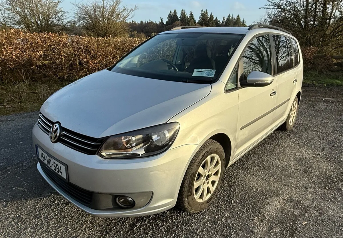 151 VW Touran 1.6TDi | 7 Seater | Full Pano Roof - Image 1