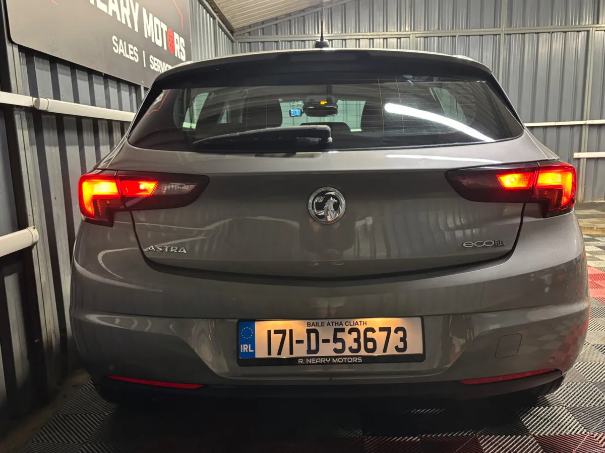 2017 Vauxhall Astra 1.0 Petrol Manual - Image 2