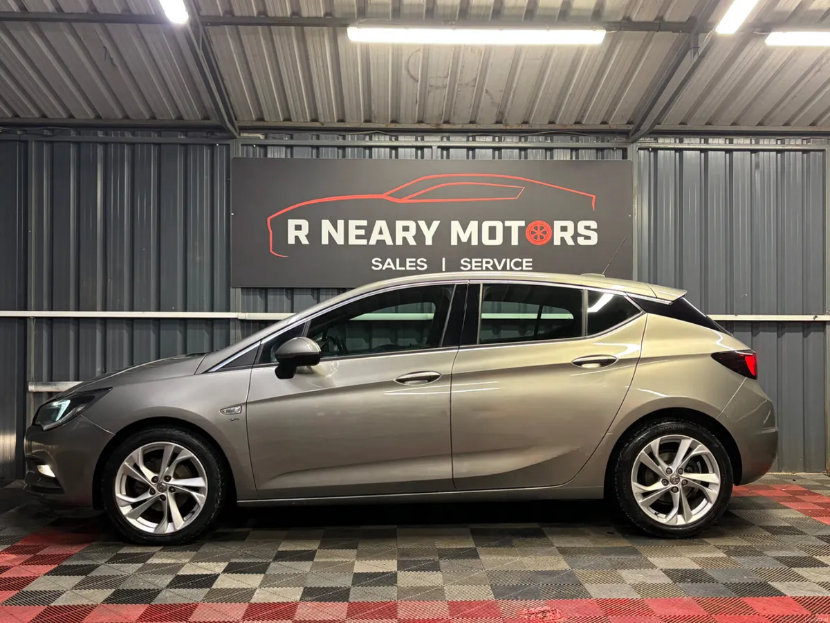 2017 Vauxhall Astra 1.0 Petrol Manual - Image 3