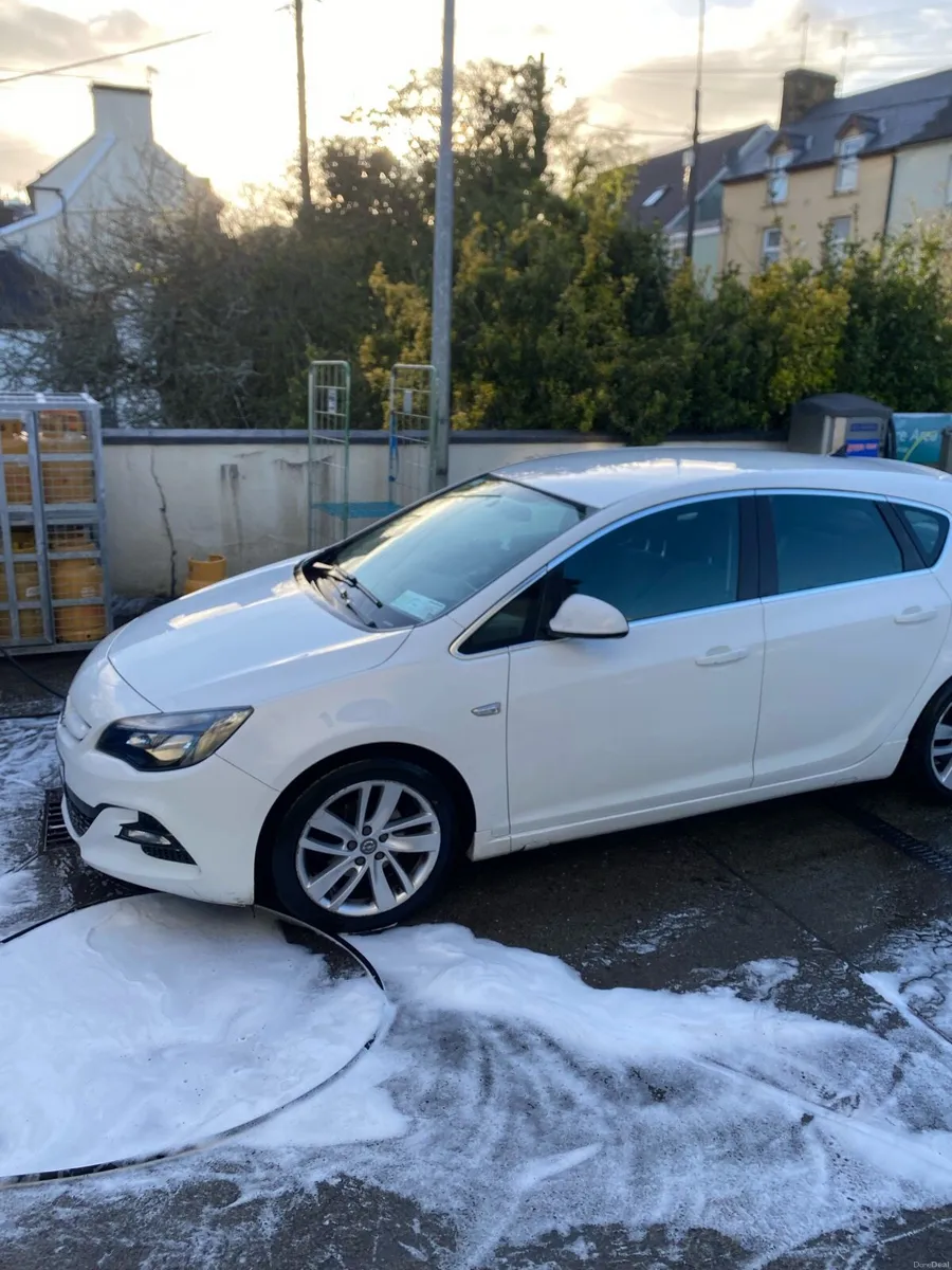 Opel Astra Sri - Image 4