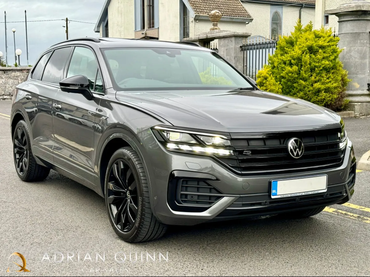 Volkswagen Touareg 3.0 TDI V6 286 BHP BLACK EDITIO - Image 4