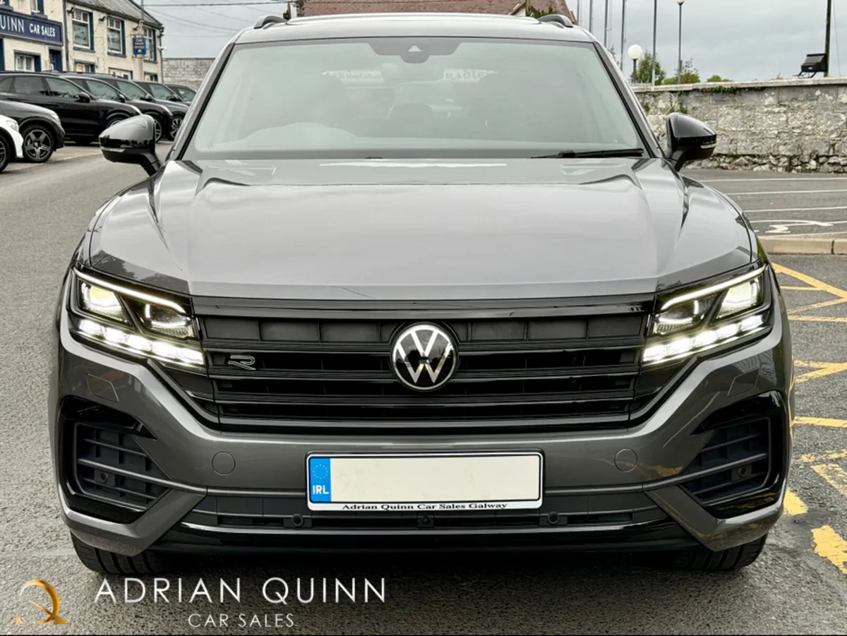 Volkswagen Touareg 3.0 TDI V6 286 BHP BLACK EDITIO - Image 6