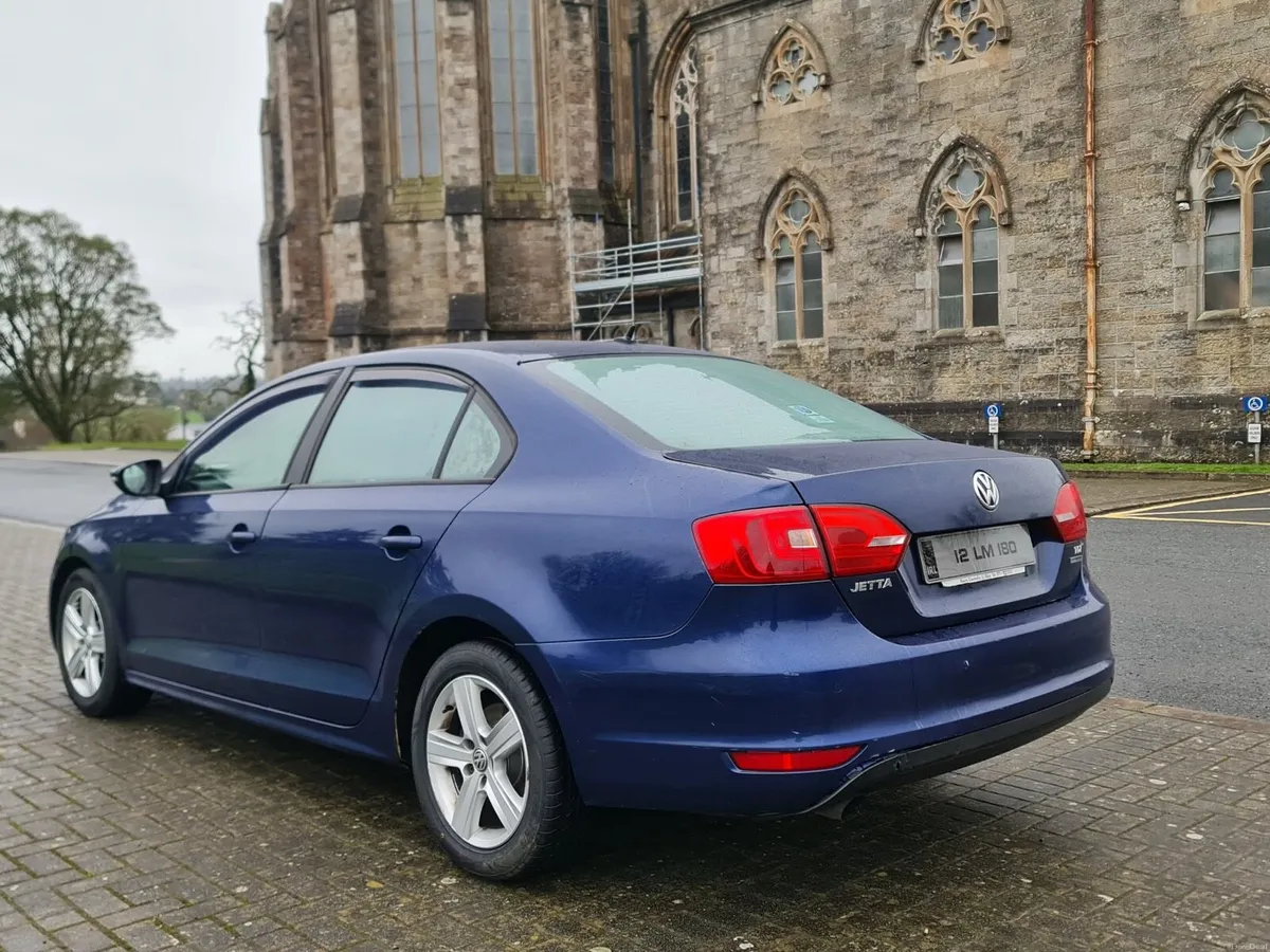 2012 vw jetta 1.6TDI NCT 02/27 - Image 2