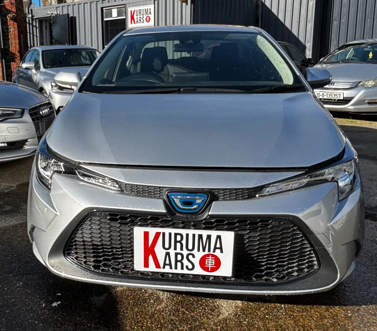 🚗 2020 Toyota Corolla Hybrid – Low KM – Spotless - Image 4