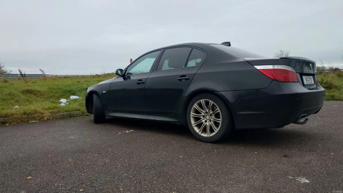 BMW 5-Series 2009 M sport - Image 3