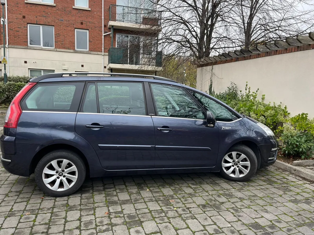 2011 Automatic Citroen Picasso Vrt+ - Image 3