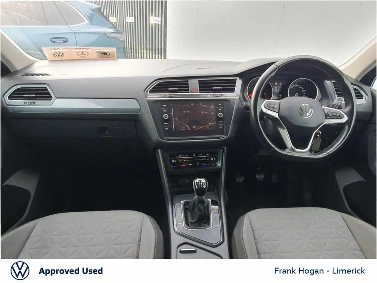 Volkswagen Tiguan 2.0 TDI 122HP Life 4.9% Finance - Image 2