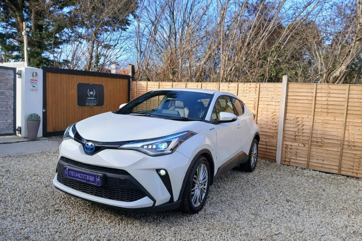 🆕️2022 Toyota C-HR 1.8 Hybrid SOL🆕️ - Image 3