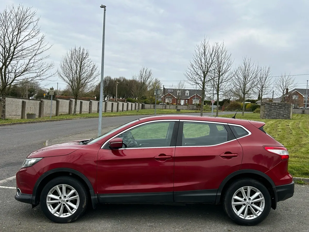 2014 Nissan Qashqai - Image 3