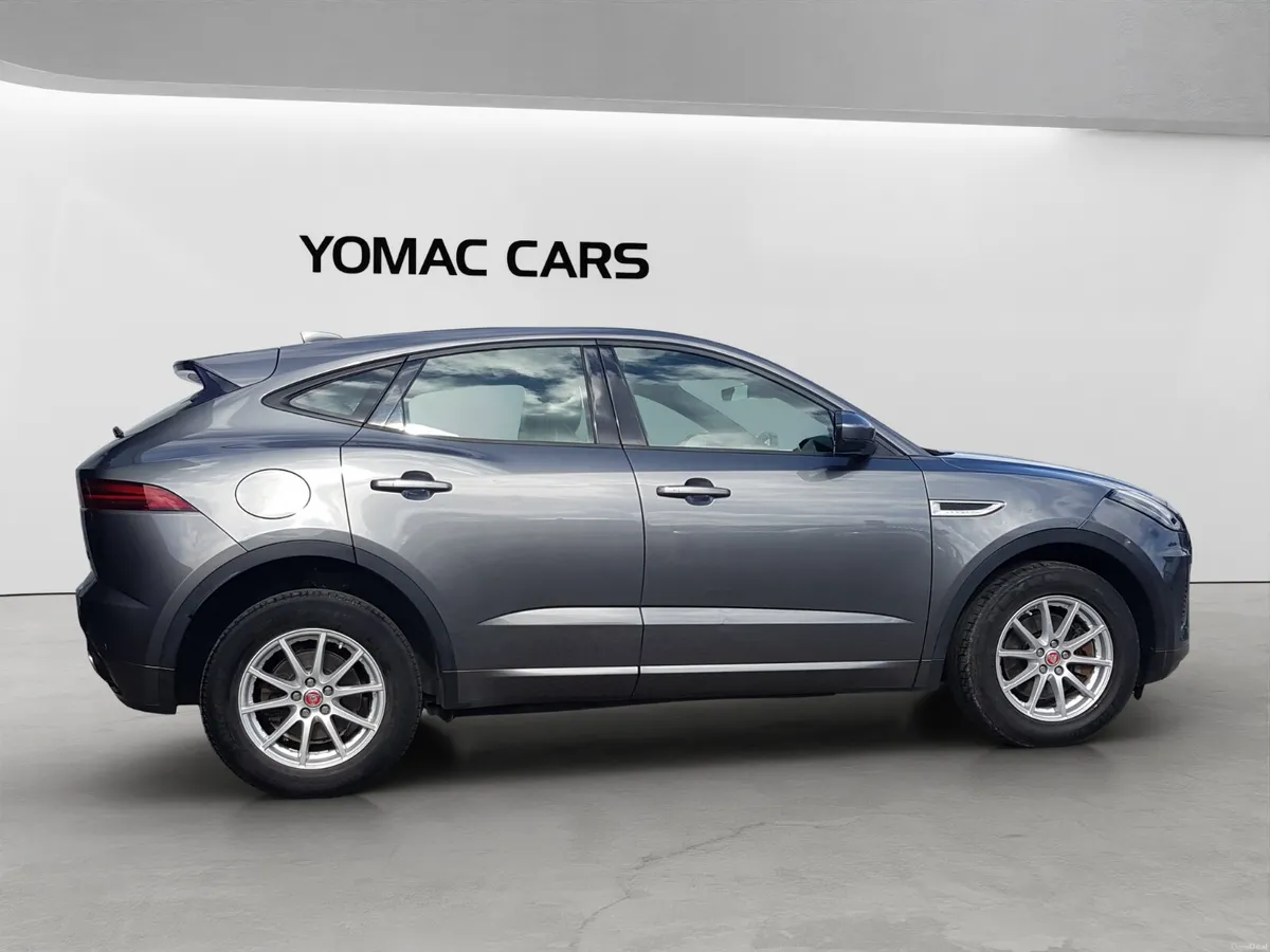 2018 JAGUAR E-PACE AUTO 2.0D - Image 3