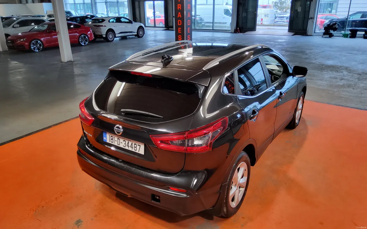 Nissan Qashqai 2018 - Image 3