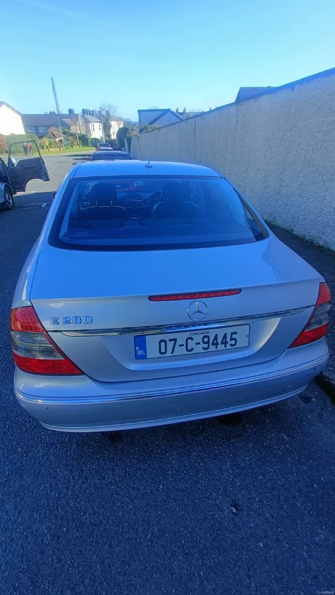 Mercedes-Benz E-Class 2007 *LPG Gas Converted* - Image 4