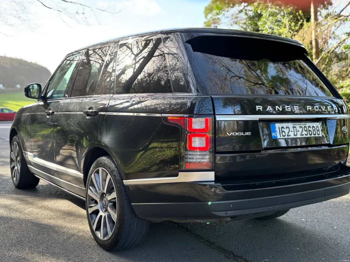 162 LandRover RangeRover Vogue 3,0 passenger - Image 4