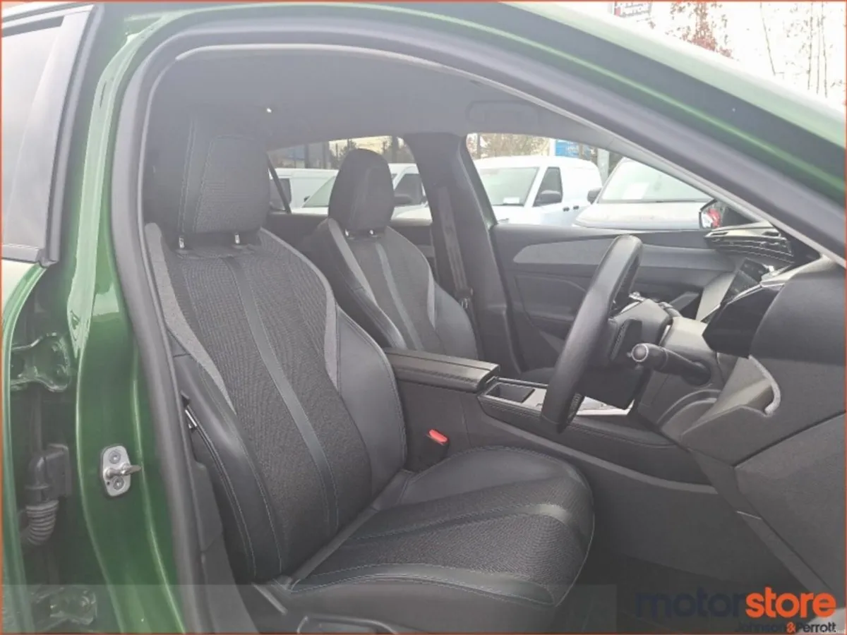 Peugeot 308 AUTO LIKE NEW CONDITION - Image 3