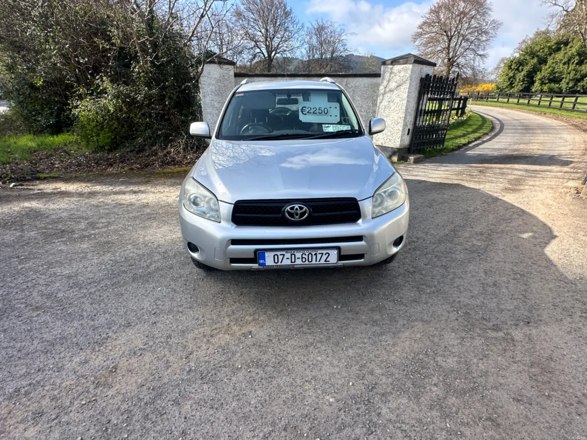 Toyota RAV4 2007 - Image 2