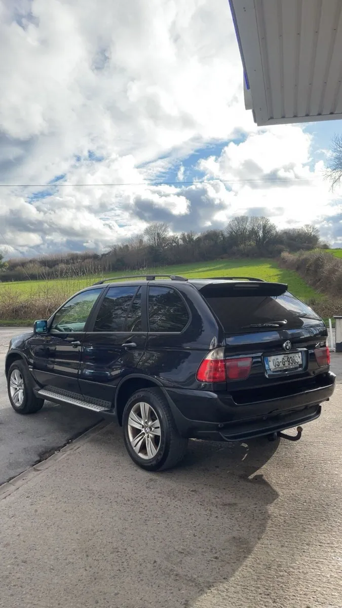 Bmw X5 DOE AND TAXED - Image 4