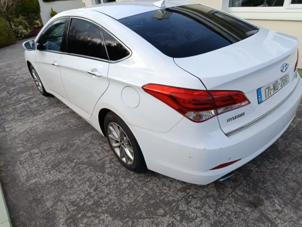 Hyundai i40 2017 - Image 2