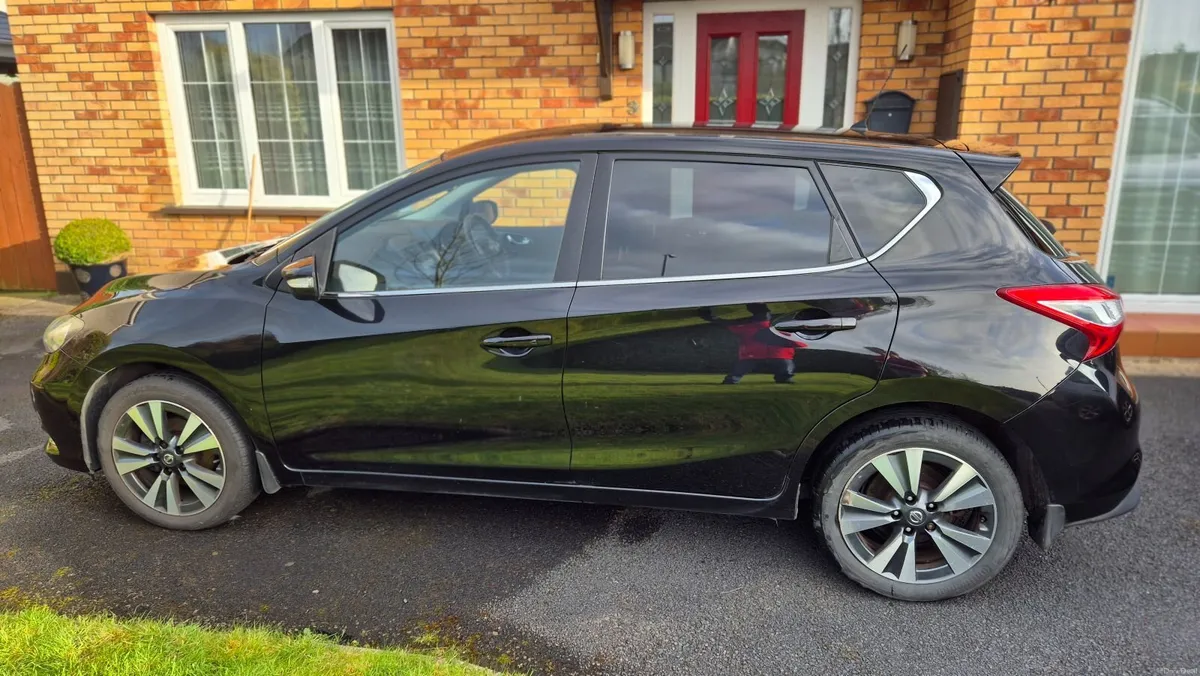 Nissan Pulsar 2018 petrol - Image 4