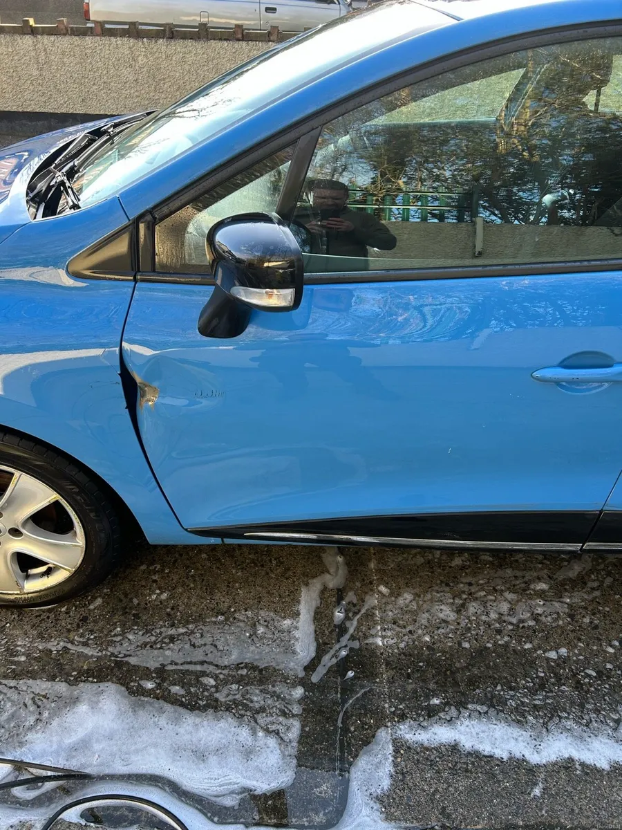Renault clio - Image 3