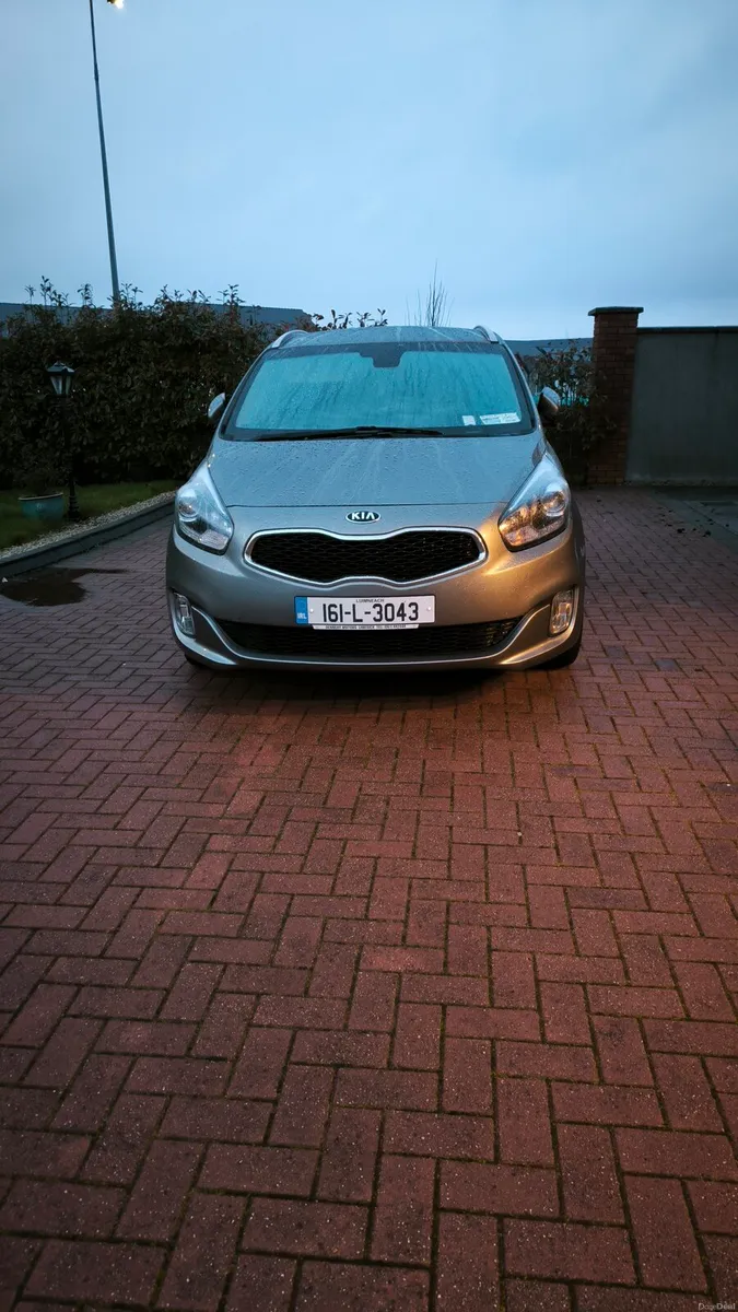 Kia Carens 2016 - Image 2