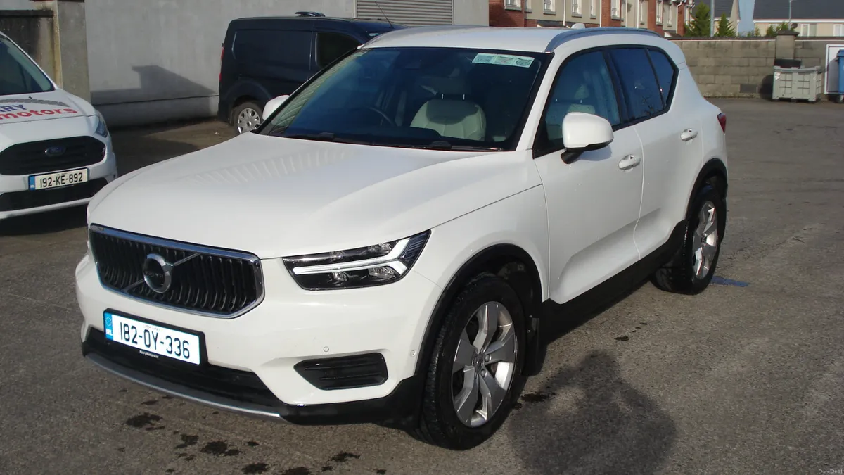 Volvo XC40 2018 - Image 2
