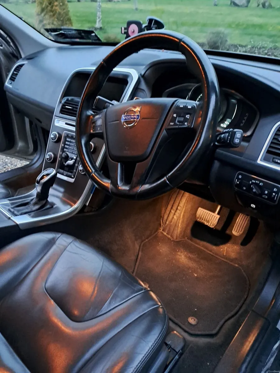 Volvo XC60 2014 - Image 3