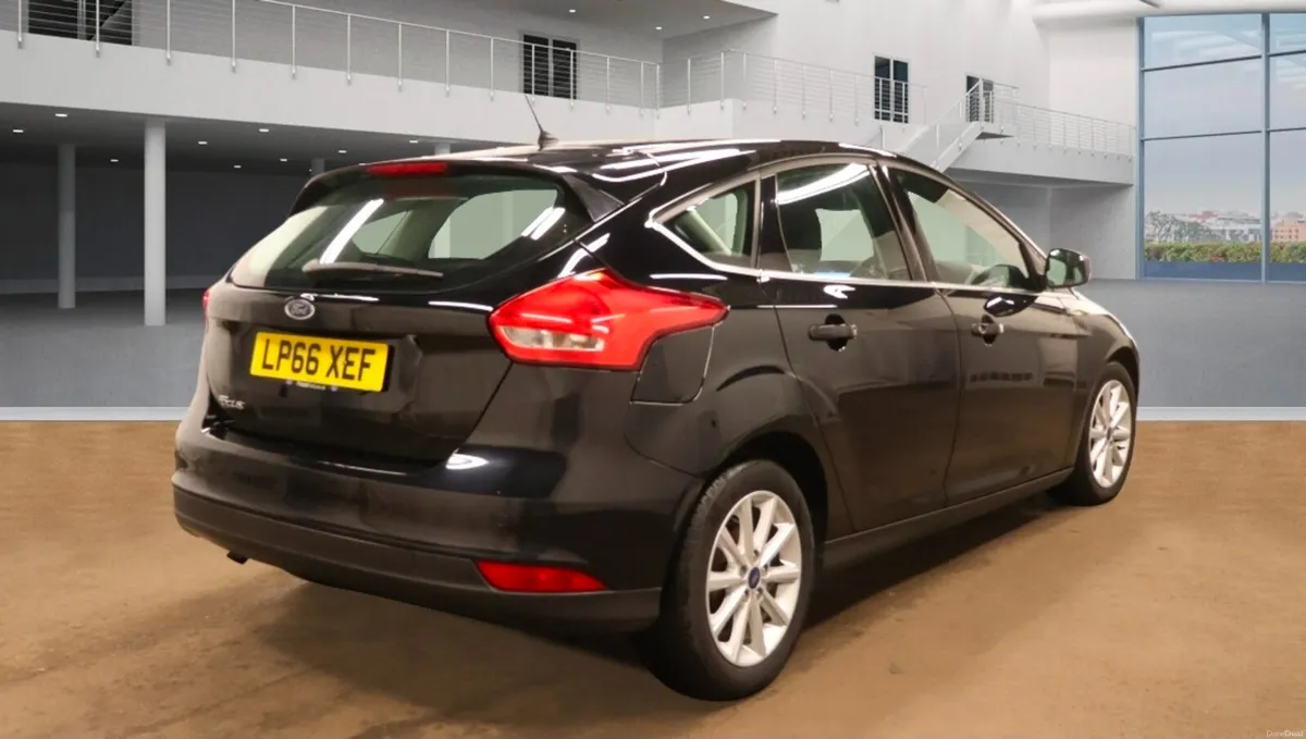 Ford Focus TITIANIUM-FINANCE AVAILABLE - Image 4