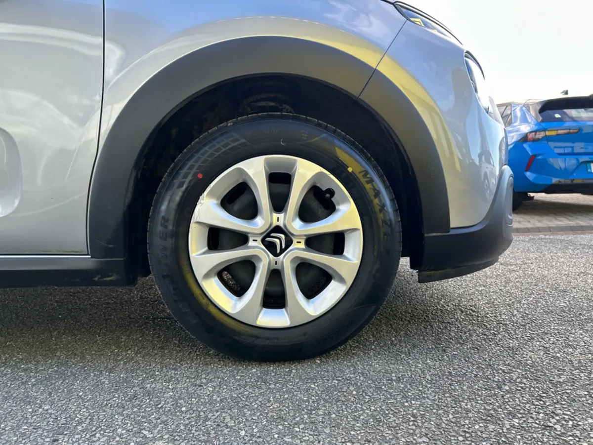 Citroen C3 FEEL PURETECH 82BHP SS 4DR - Image 5