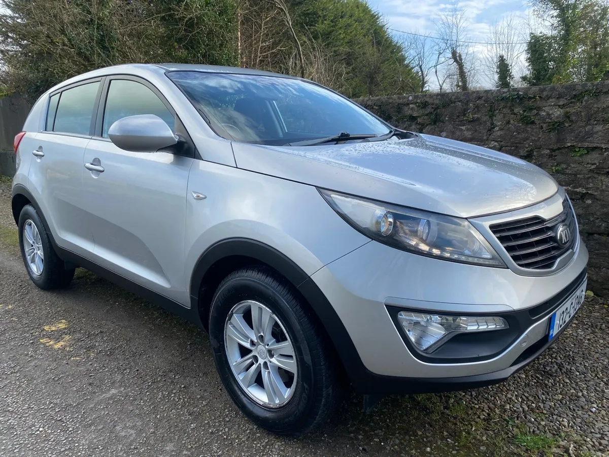 132 KIA SPORTAGE TAXED AND NCTD TILL 7/26 - Image 1