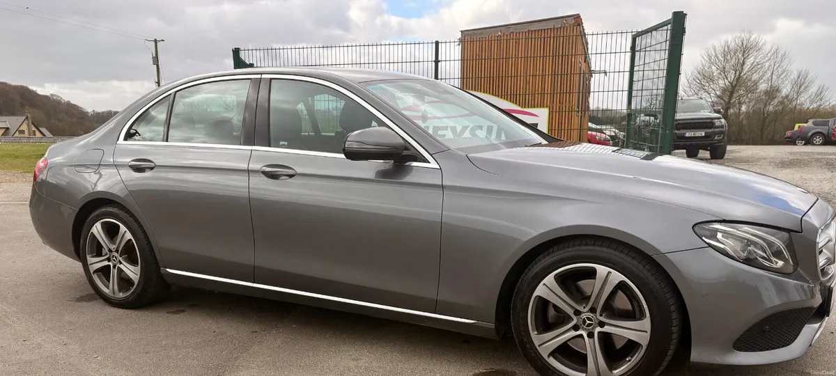 Mercedes-Benz E-Class 2017 Auto - Image 3