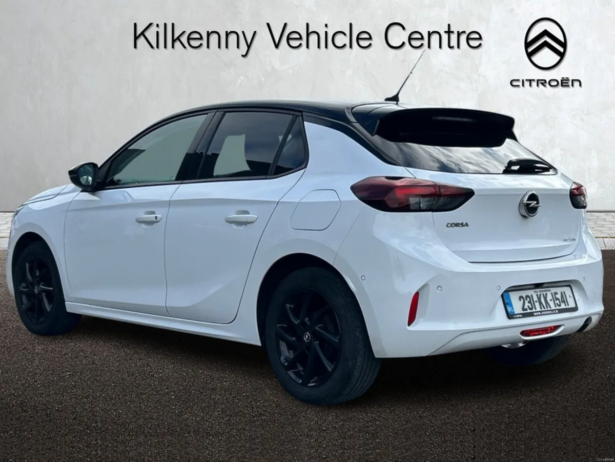 Opel Corsa SPORT 1.2 75PS-PET-5SP 4DR - Image 2
