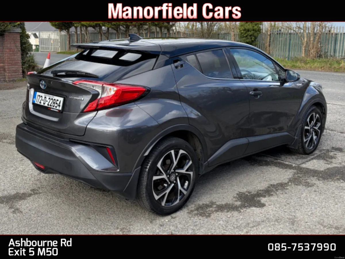 2017 172 Toyota C-HR Luna Sport 1.8 Hybrid Auto - Image 4