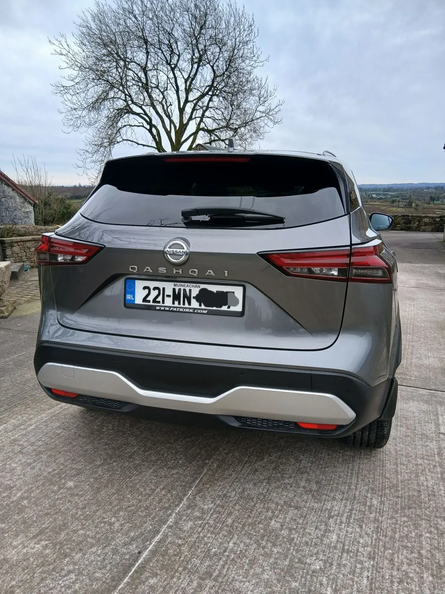 221 Nissan Qashqai Premiere Edition €22,400 - Image 2