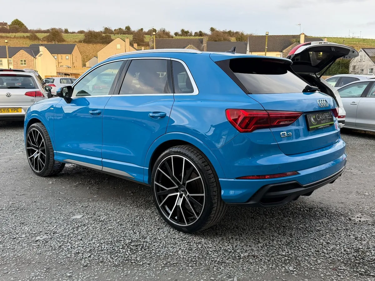 Audi Q3 2019  2.0TDI SLINE STRONIC - Image 4