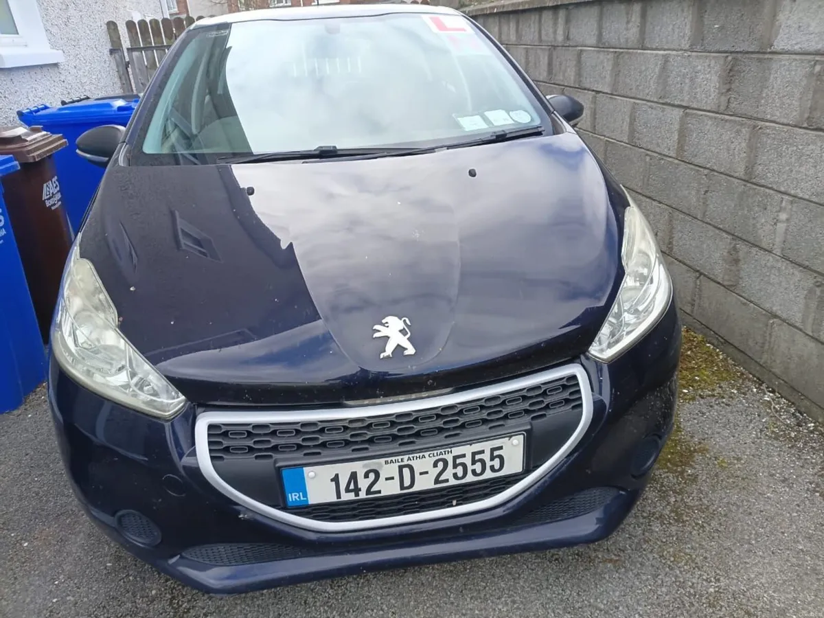 Peugeot 208 2014 - Image 4