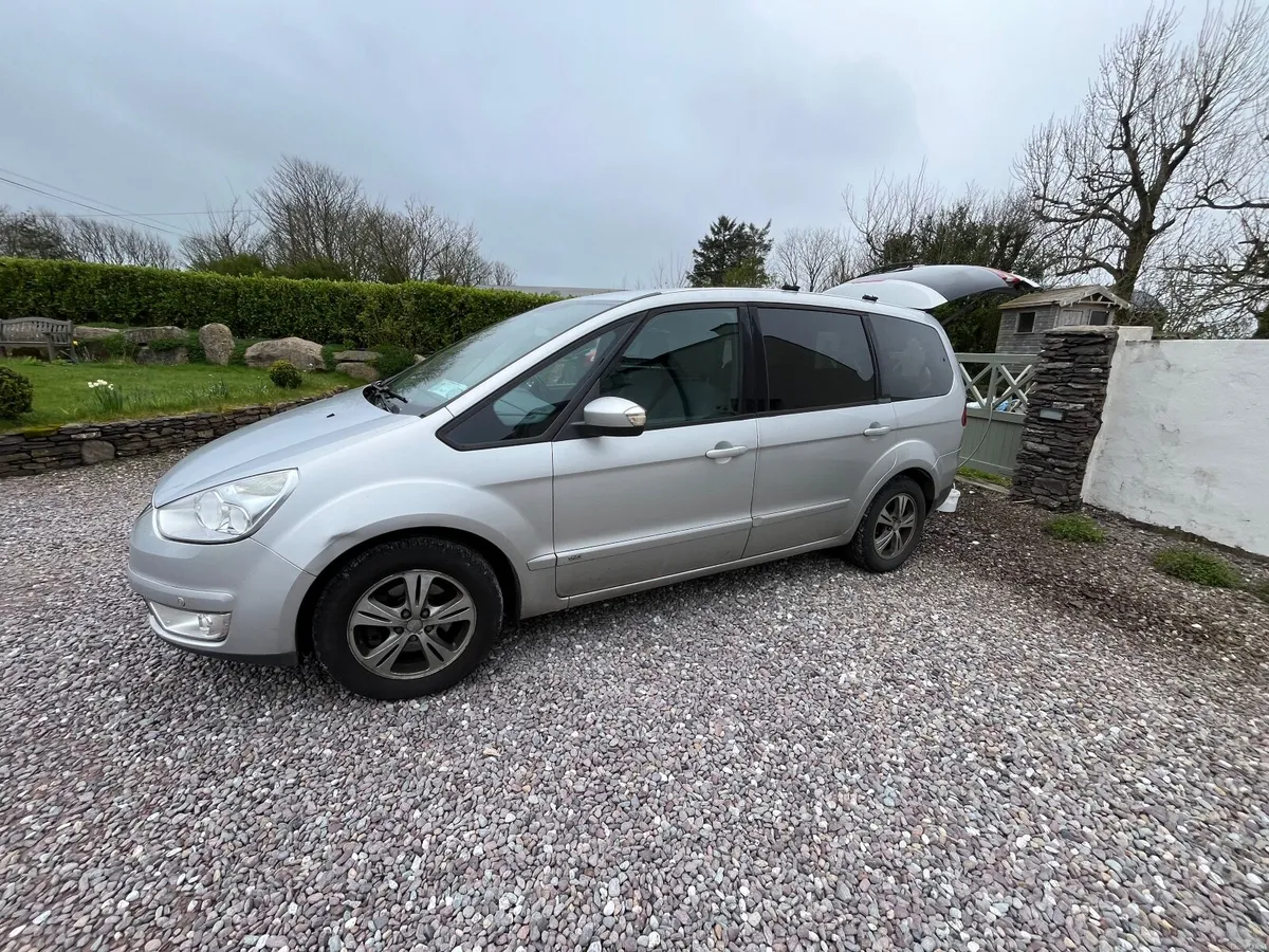 Ford Galaxy 2010 - Image 3