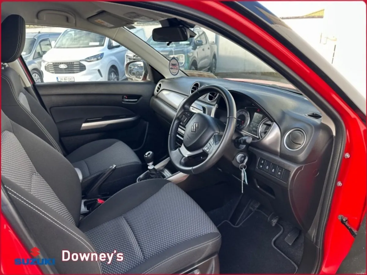 Suzuki Vitara 1.4 PETROL - Image 2