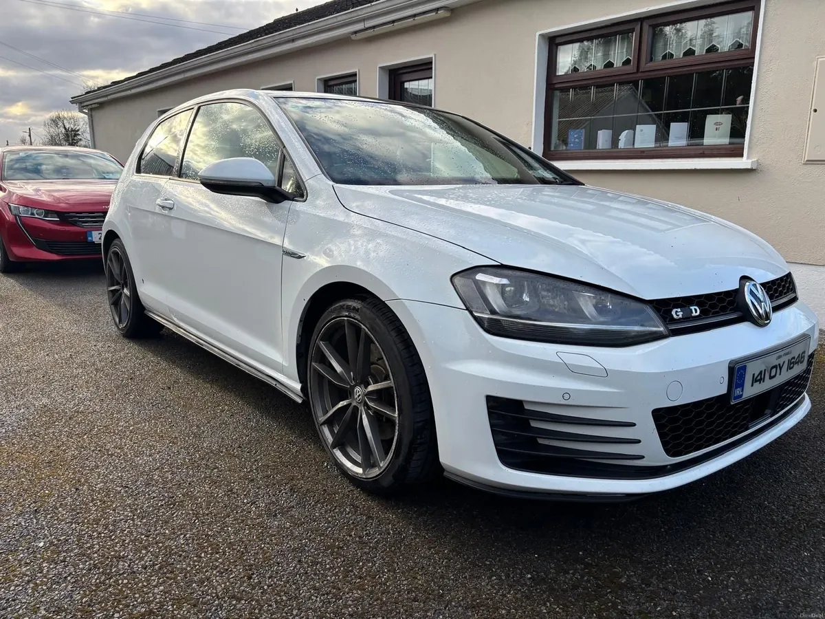 Volkswagen Golf 2014 - Image 2