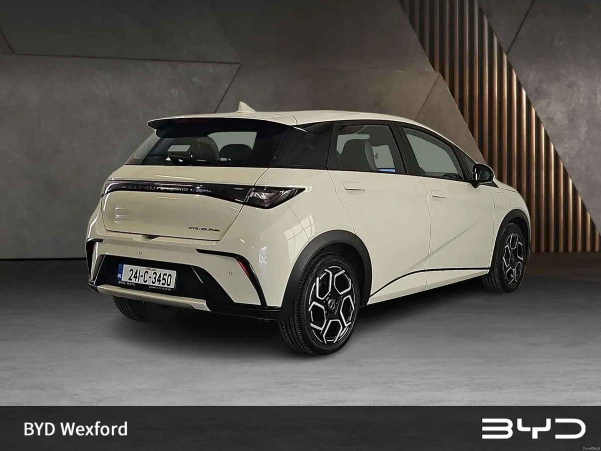 BYD DOLPHIN 60kWh 204PS Comfort - Image 3