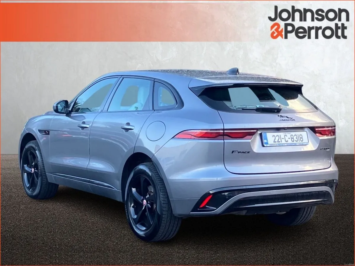 Jaguar F-Pace 2.0 I4 PHEV 404 PS AWD Auto R-dyn S - Image 3