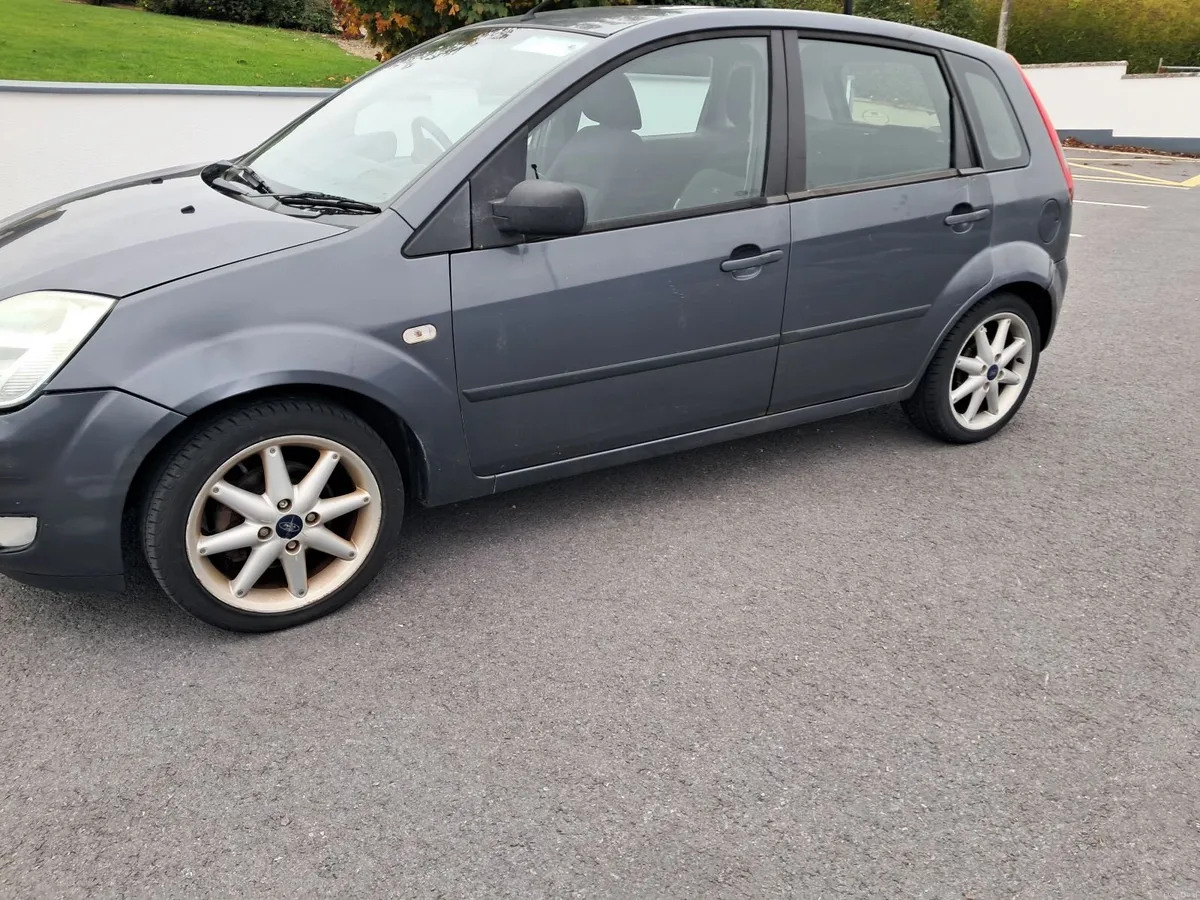 Ford Fiesta 2005 - Image 1