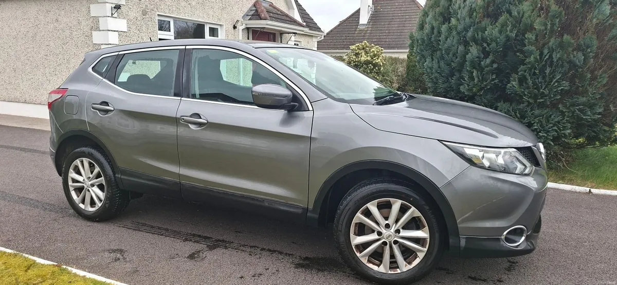 Nissan Qashqai 2017 - Image 1