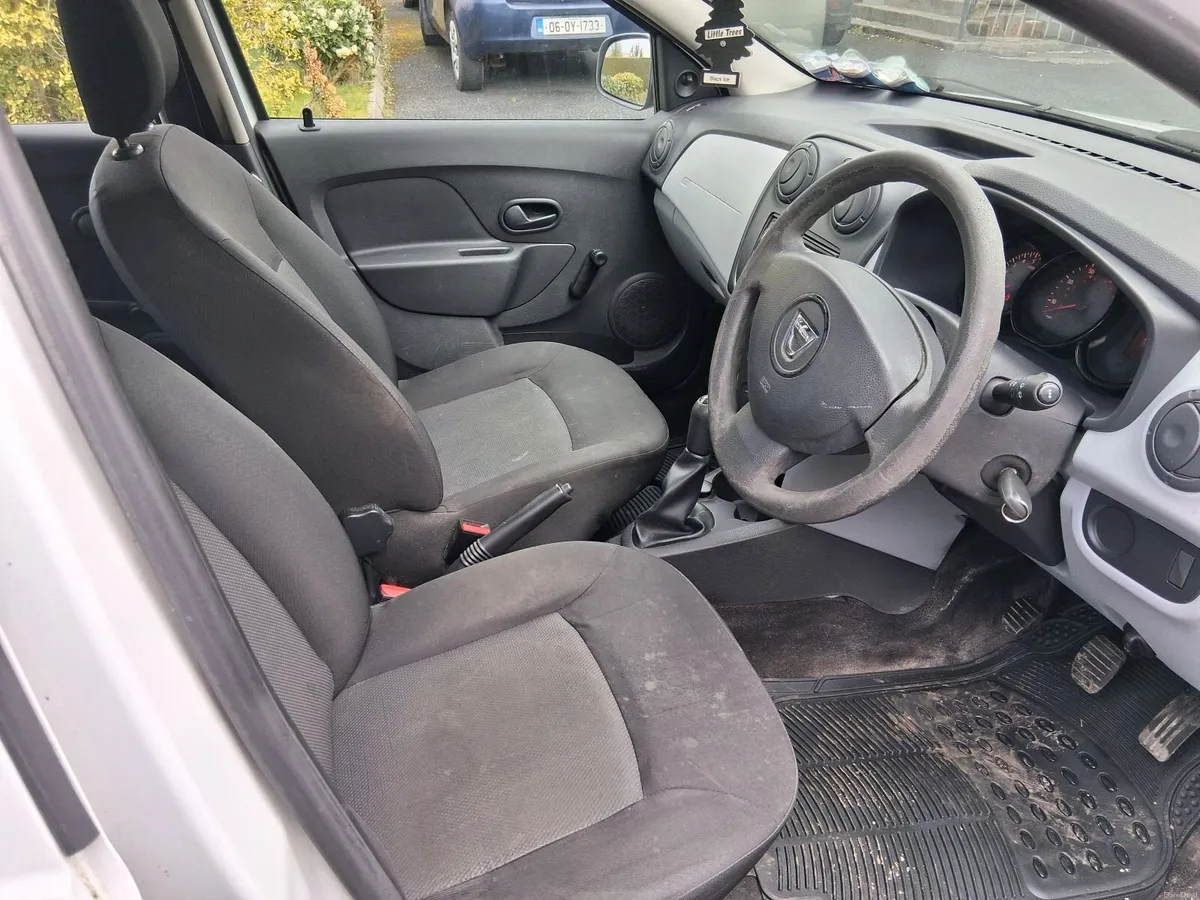 Dacia Sandero 2013 - Image 4