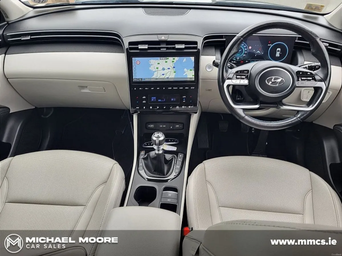 Hyundai Tucson 1.6d  Executive Plus 2WD 5DR - Image 2